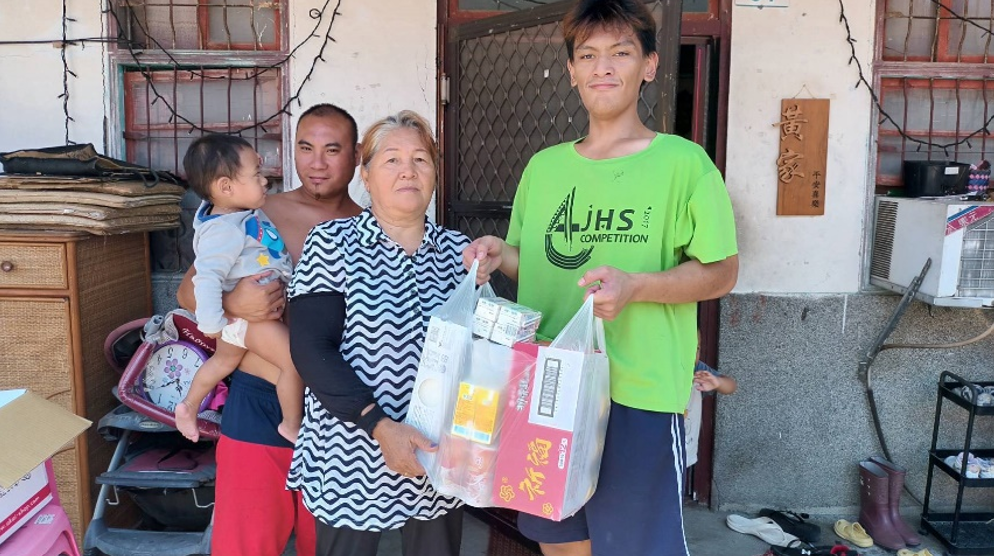 暴雨狂灌重創高雄山區，中鋼運通緊急馳援民生物資!